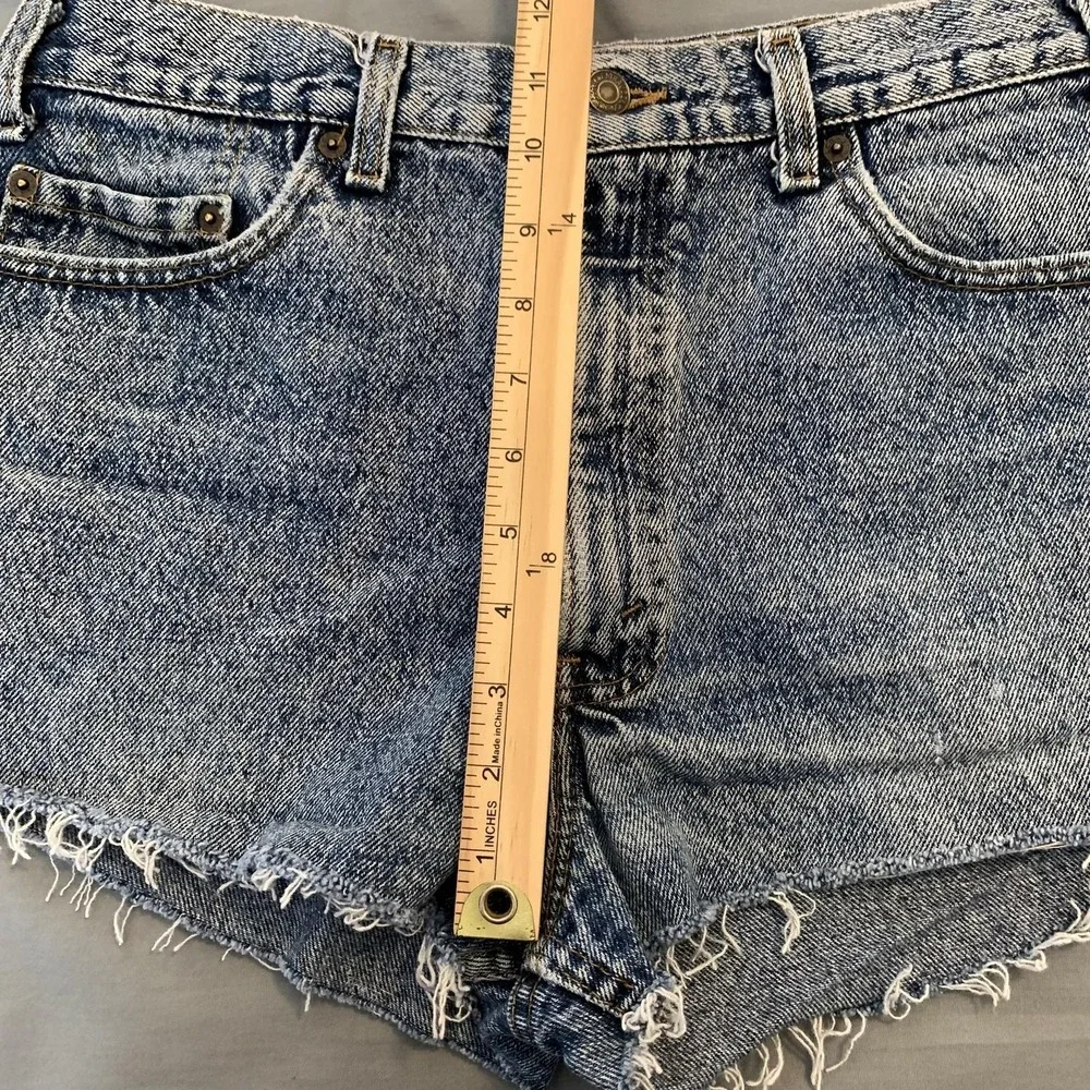 Vintage Levi's 540 Shorts Mens 34 Blue Denim Cutoff Frayed Raw Hem High Rise